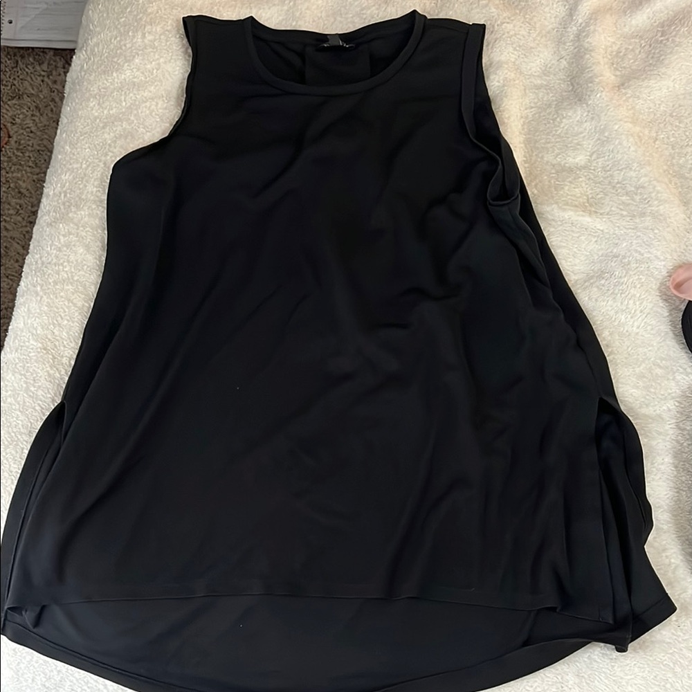 The Limited Classic Black Top